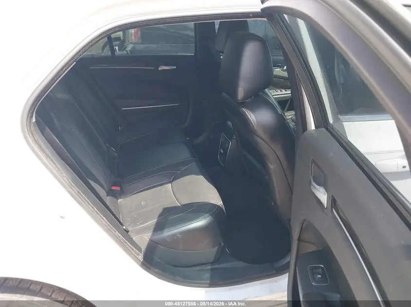 2015 CHRYSLER 300 LIMITED