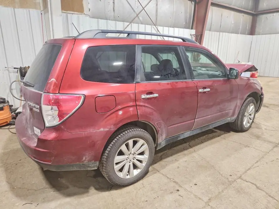 2012 SUBARU FORESTER LIMITED  