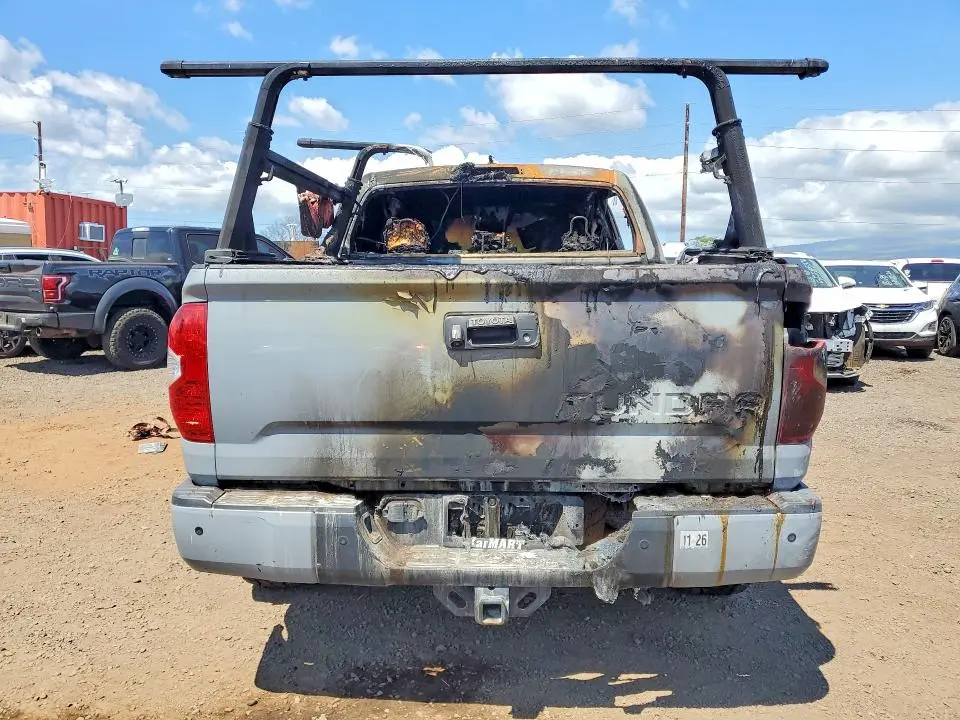 2020 TOYOTA TUNDRA CREWMAX LIMITED  