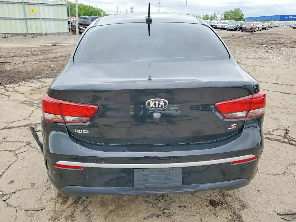 2021 KIA RIO S  
