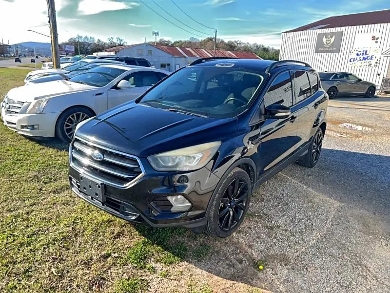 2017 FORD ESCAPE TITANIUM  