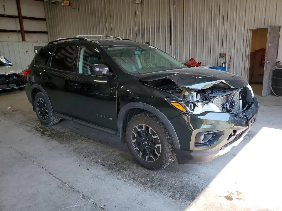2019 NISSAN PATHFINDER SV  