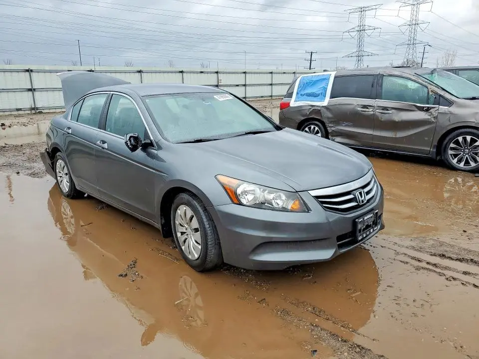 2012 HONDA ACCORD LX  