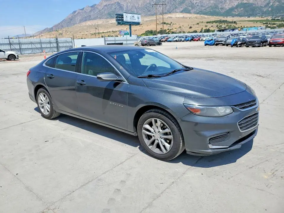 2017 CHEVROLET MALIBU LT  