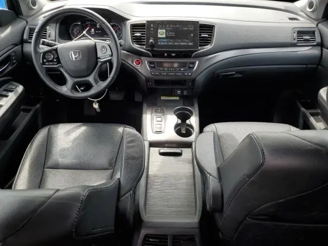 2022 HONDA PILOT SE  