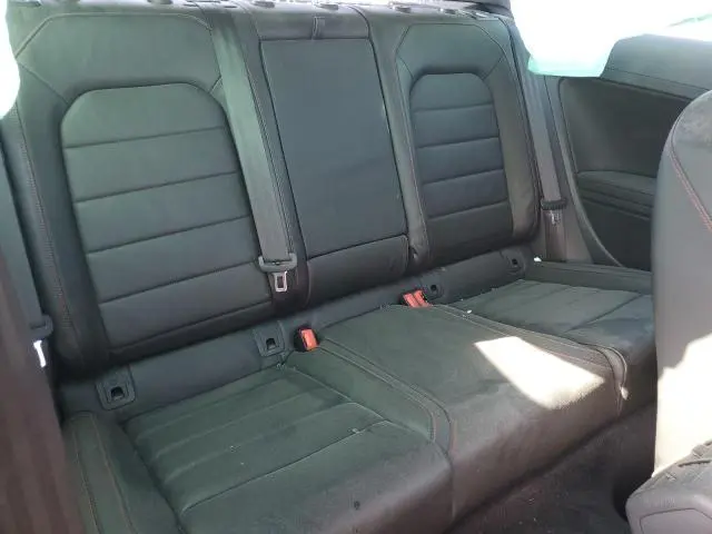 2016 VOLKSWAGEN GTI S/SE  