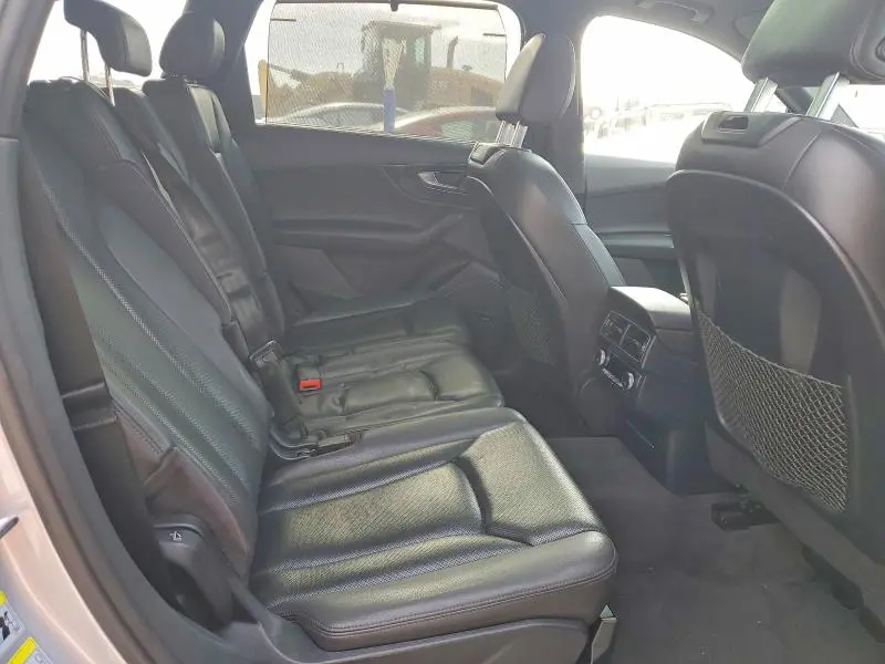 2017 AUDI Q7 PRESTIGE  