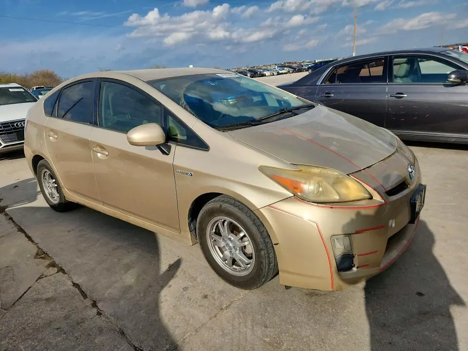2010 TOYOTA PRIUS II  