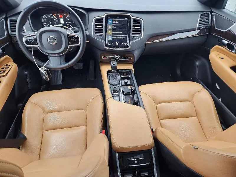 2019 VOLVO XC90 T6 MOMENTUM  
