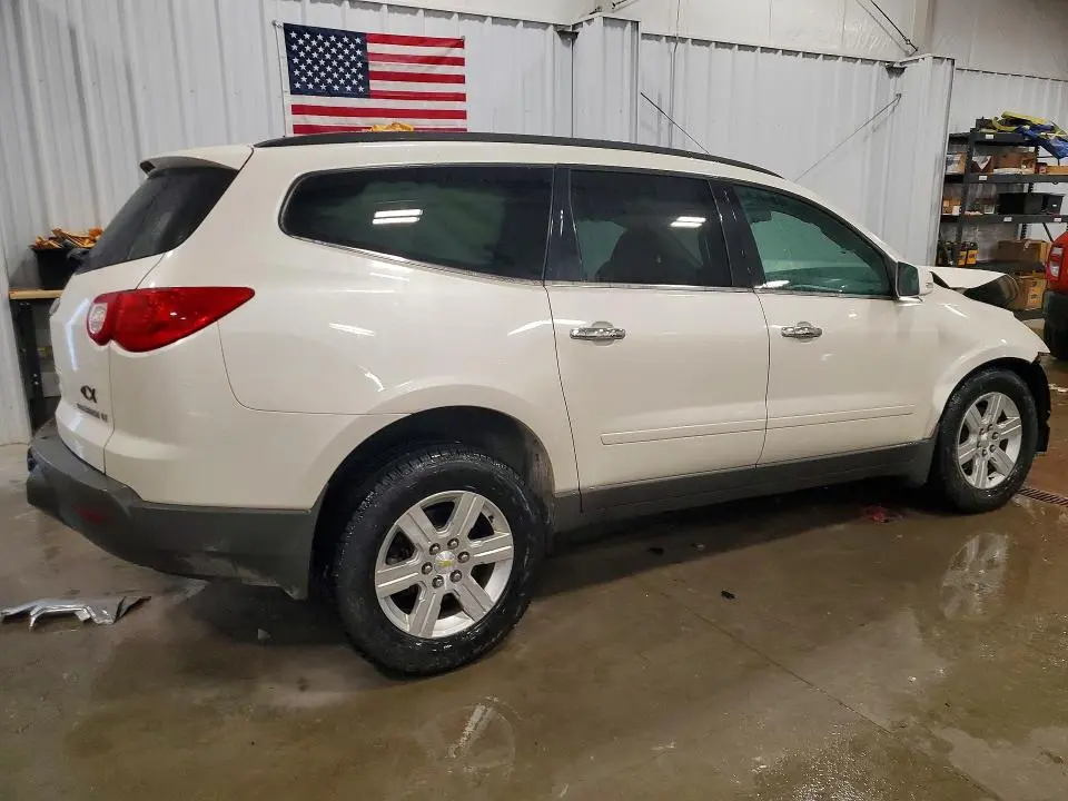 2012 CHEVROLET TRAVERSE LT  