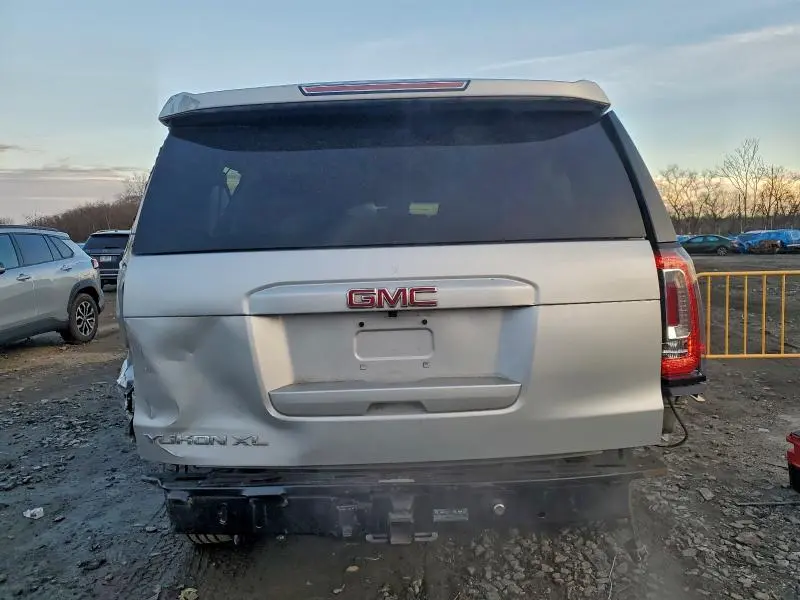 2019 GMC YUKON XL C1500 SLT  