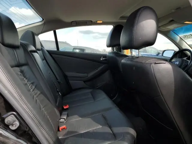 2011 NISSAN ALTIMA BASE  