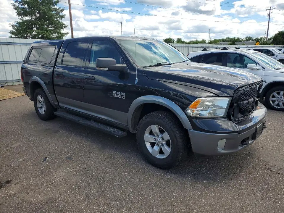 2013 RAM 1500 SLT  