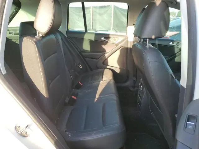 2014 VOLKSWAGEN TIGUAN S  