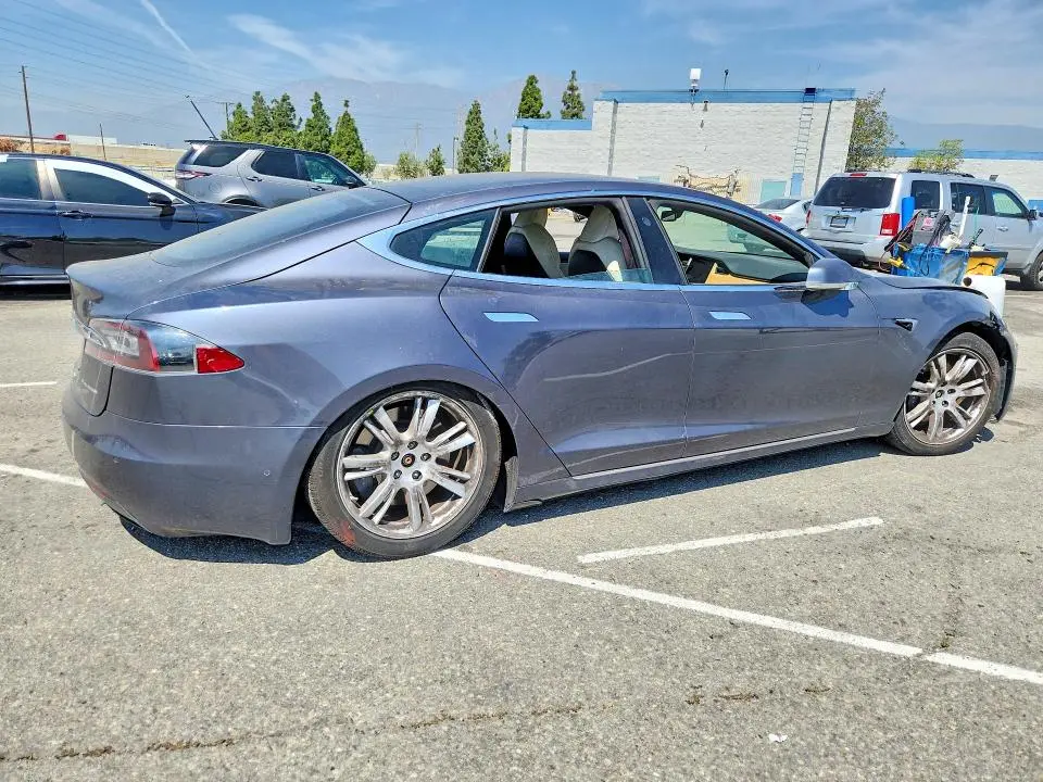 2020 TESLA MODEL S   