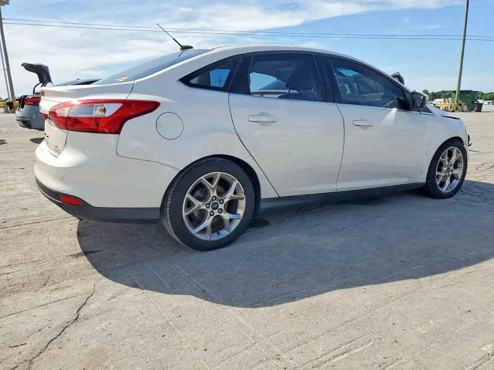 2012 FORD FOCUS SEL  