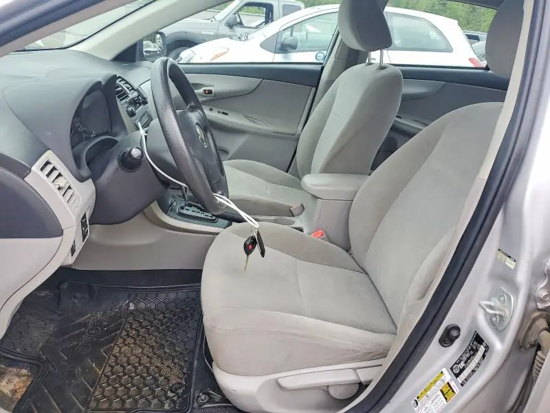 2011 TOYOTA COROLLA BASE  