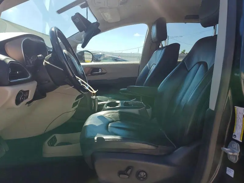 2018 CHRYSLER PACIFICA TOURING L PLUS  
