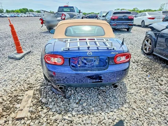 2011 MAZDA MX-5 MIATA   