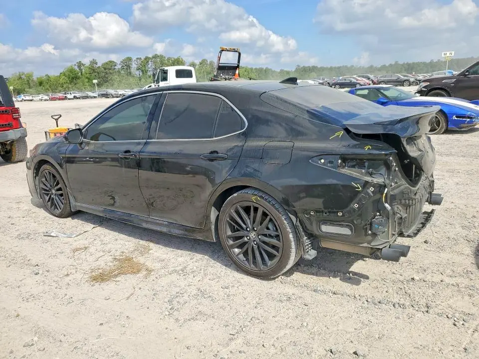 2022 TOYOTA CAMRY XSE  