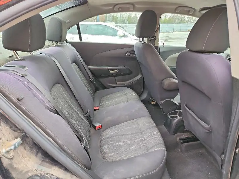 2013 CHEVROLET SONIC LT  