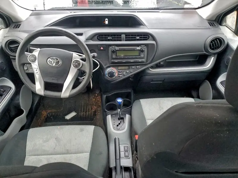 2014 TOYOTA PRIUS C   