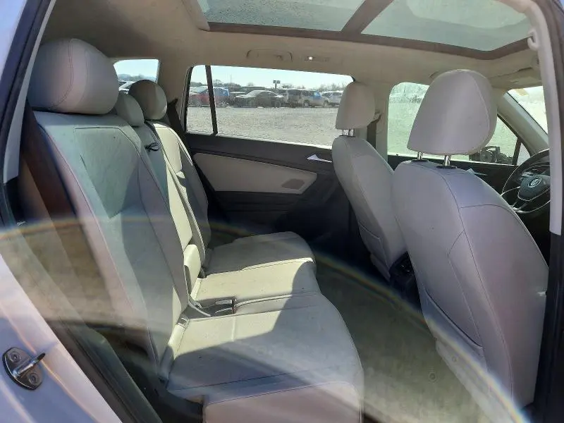 2019 VOLKSWAGEN TIGUAN SE  