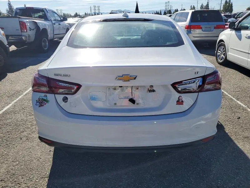 2021 CHEVROLET MALIBU LT  