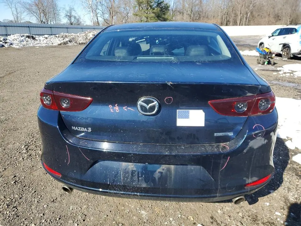 2019 MAZDA 3 PREFERRED PLUS  