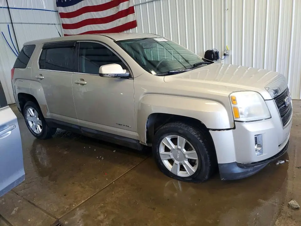 2011 GMC TERRAIN SLE  