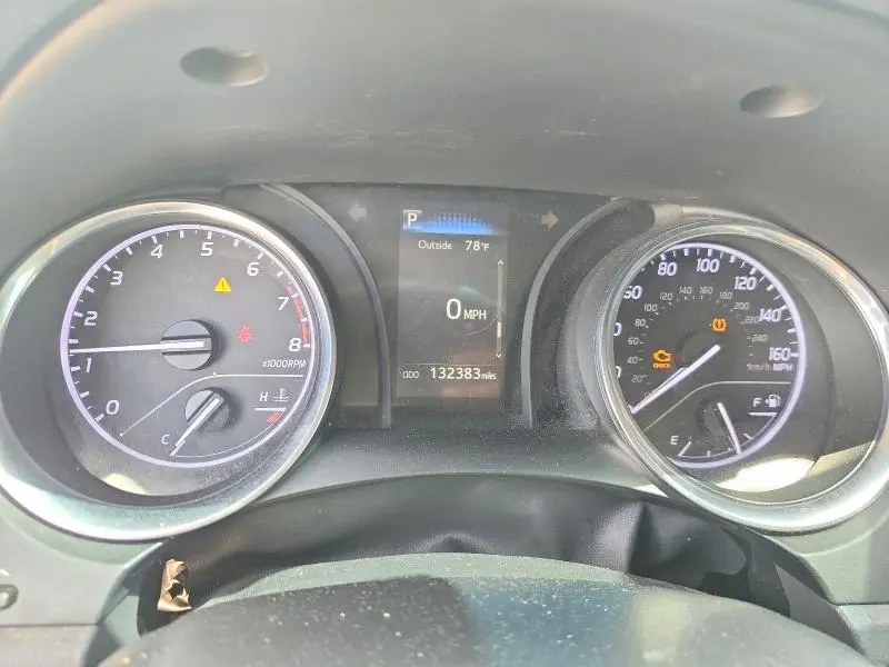 2018 TOYOTA CAMRY LE  