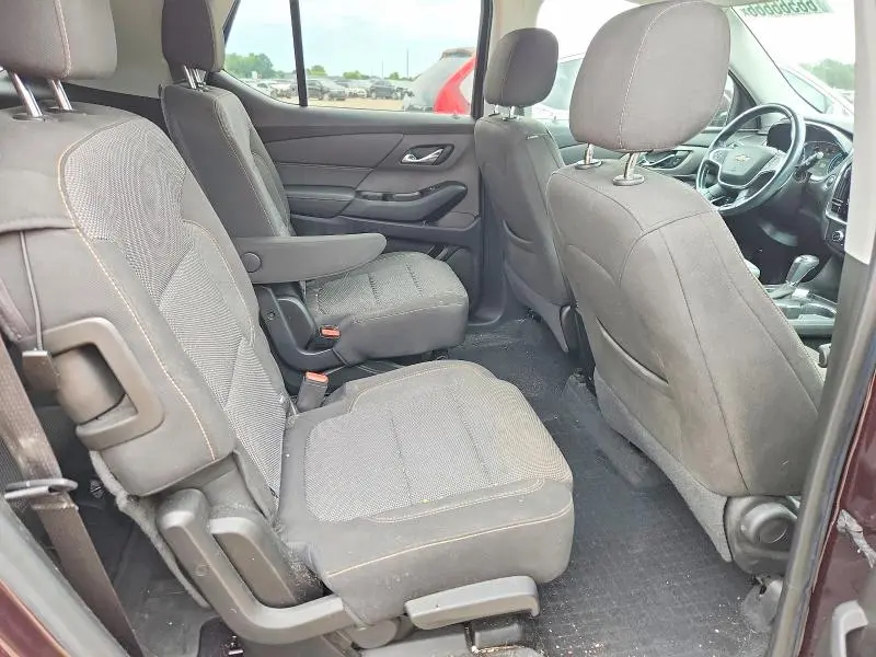 2019 CHEVROLET TRAVERSE LT  