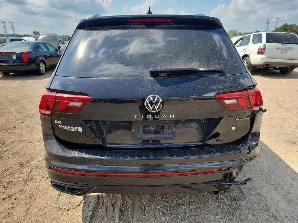 2022 VOLKSWAGEN TIGUAN SE R-LINE BLACK  