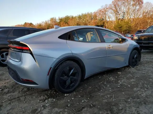 2024 TOYOTA PRIUS LE  