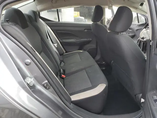 2020 NISSAN VERSA SV  