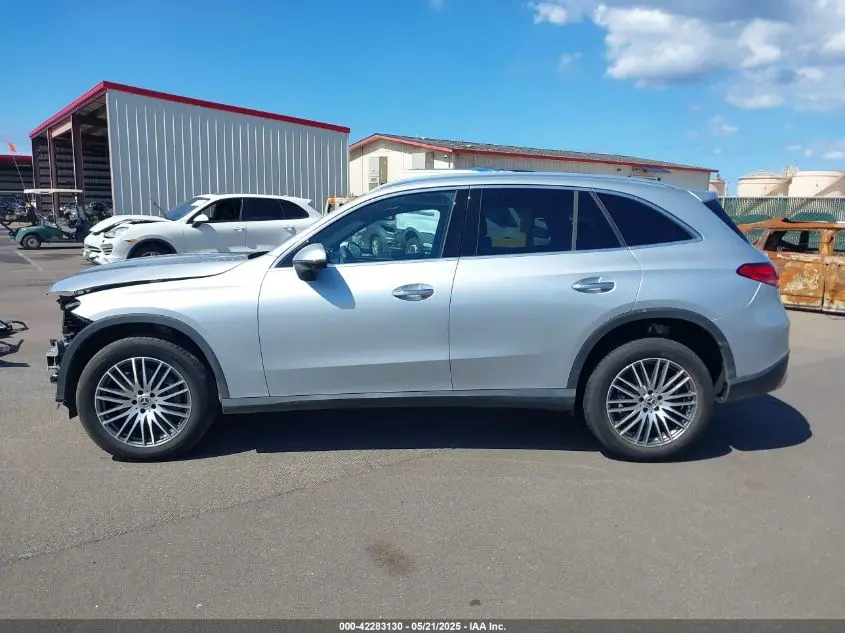 2023 MERCEDES-BENZ GLC 300 SUV