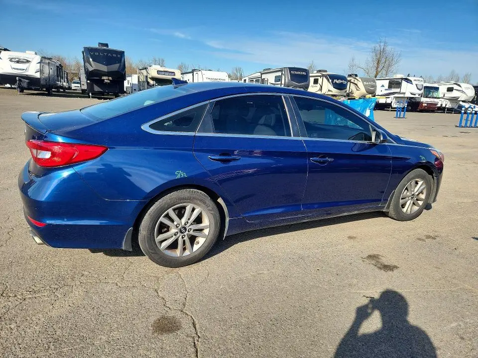 2015 HYUNDAI SONATA SE  