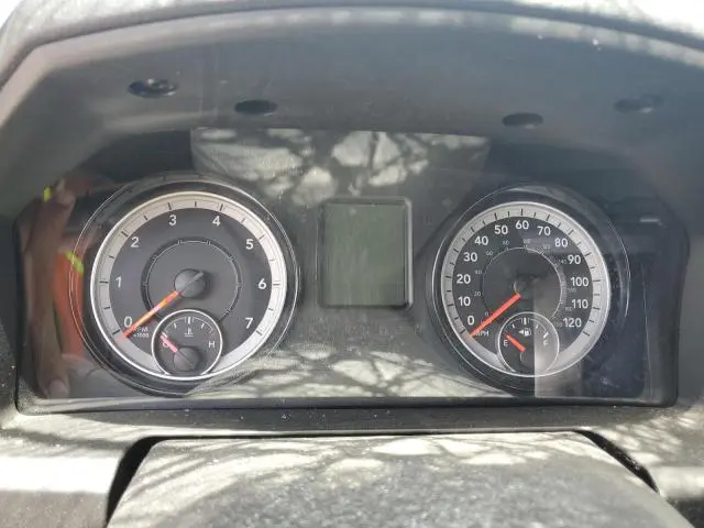 2024 RAM 1500 CLASSIC SLT  