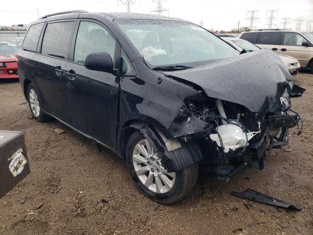 2014 TOYOTA SIENNA LE