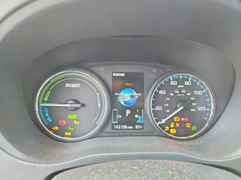 2018 MITSUBISHI OUTLANDER SE  
