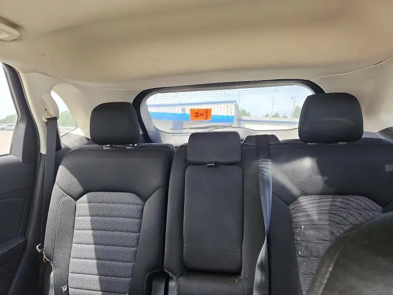 2022 FORD EDGE SE  