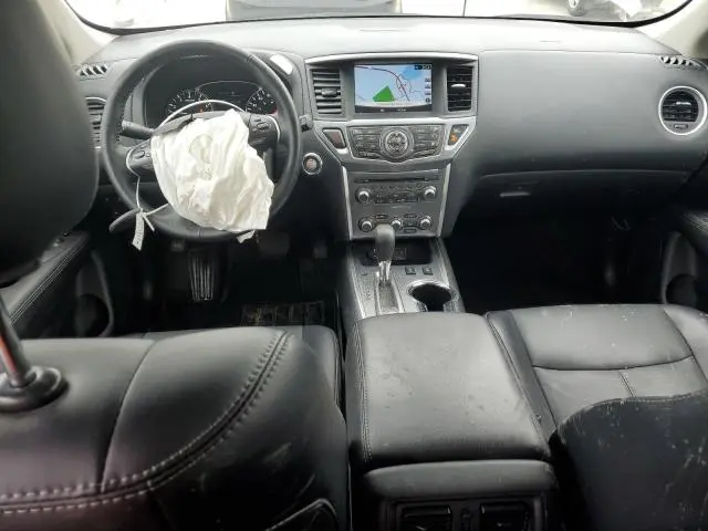 2020 NISSAN PATHFINDER SL  