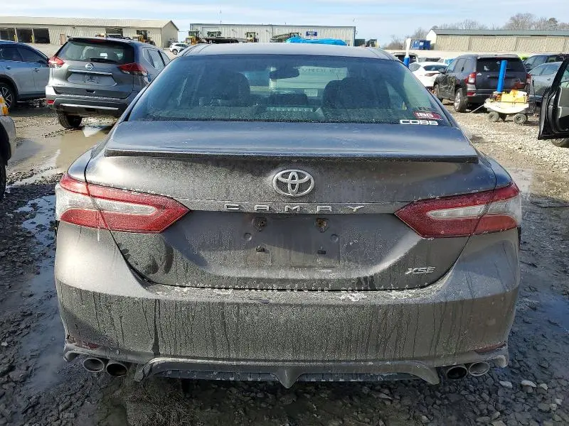 2018 TOYOTA CAMRY XSE  