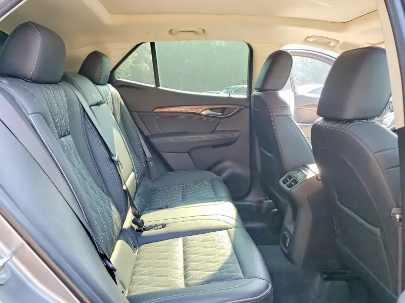 2022 BUICK ENVISION AVENIR  