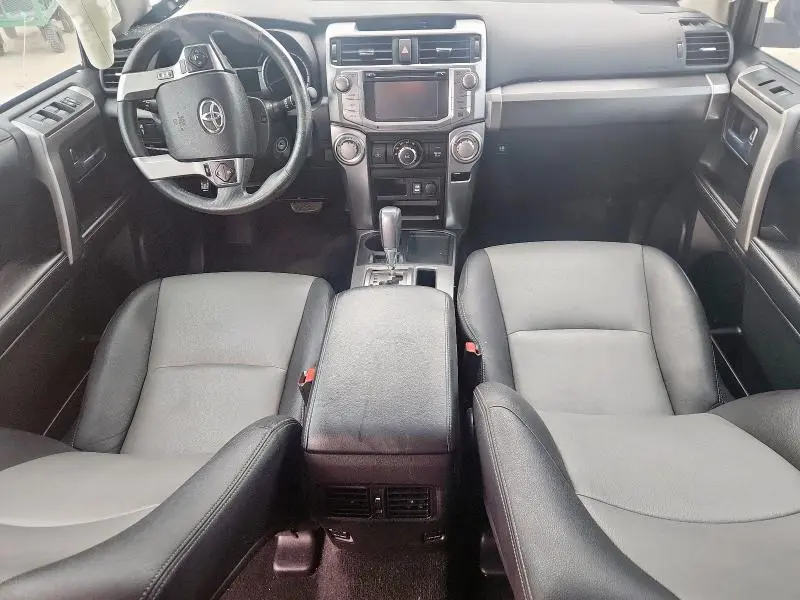 2016 TOYOTA 4RUNNER SR5  