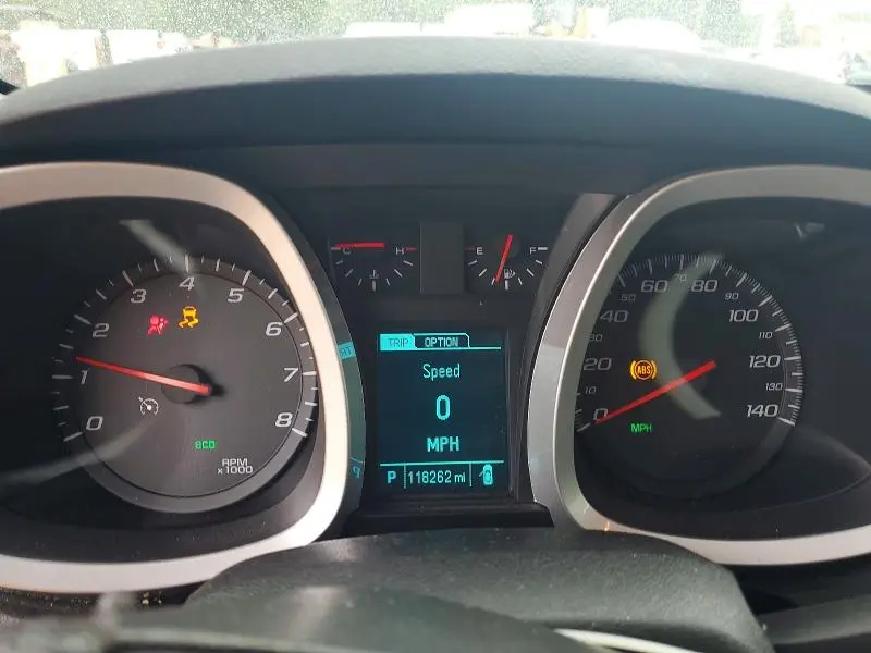 2016 CHEVROLET EQUINOX LT  
