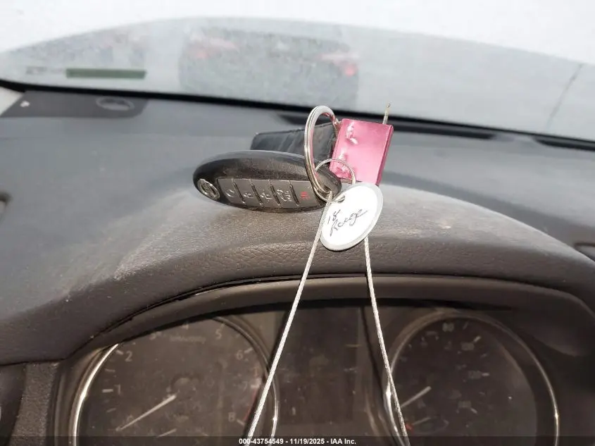 2018 NISSAN ROGUE SV