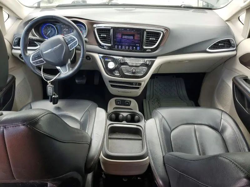 2017 CHRYSLER PACIFICA TOURING L  