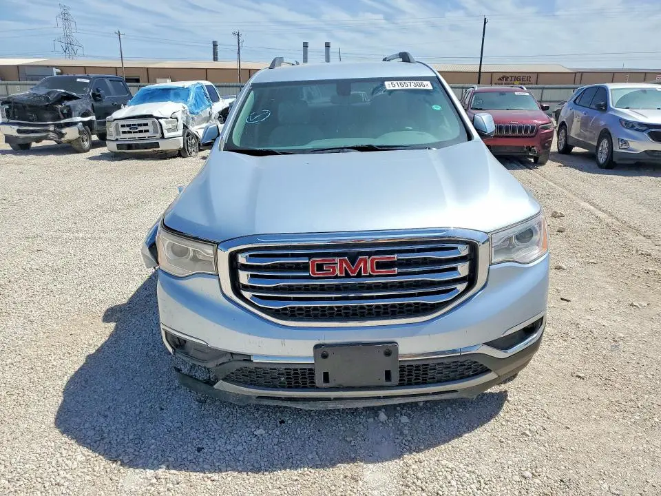 2017 GMC ACADIA SLE  