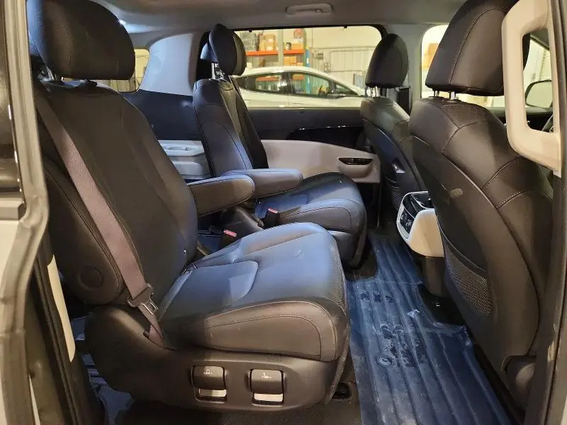 2024 KIA CARNIVAL SX PRESTIGE  
